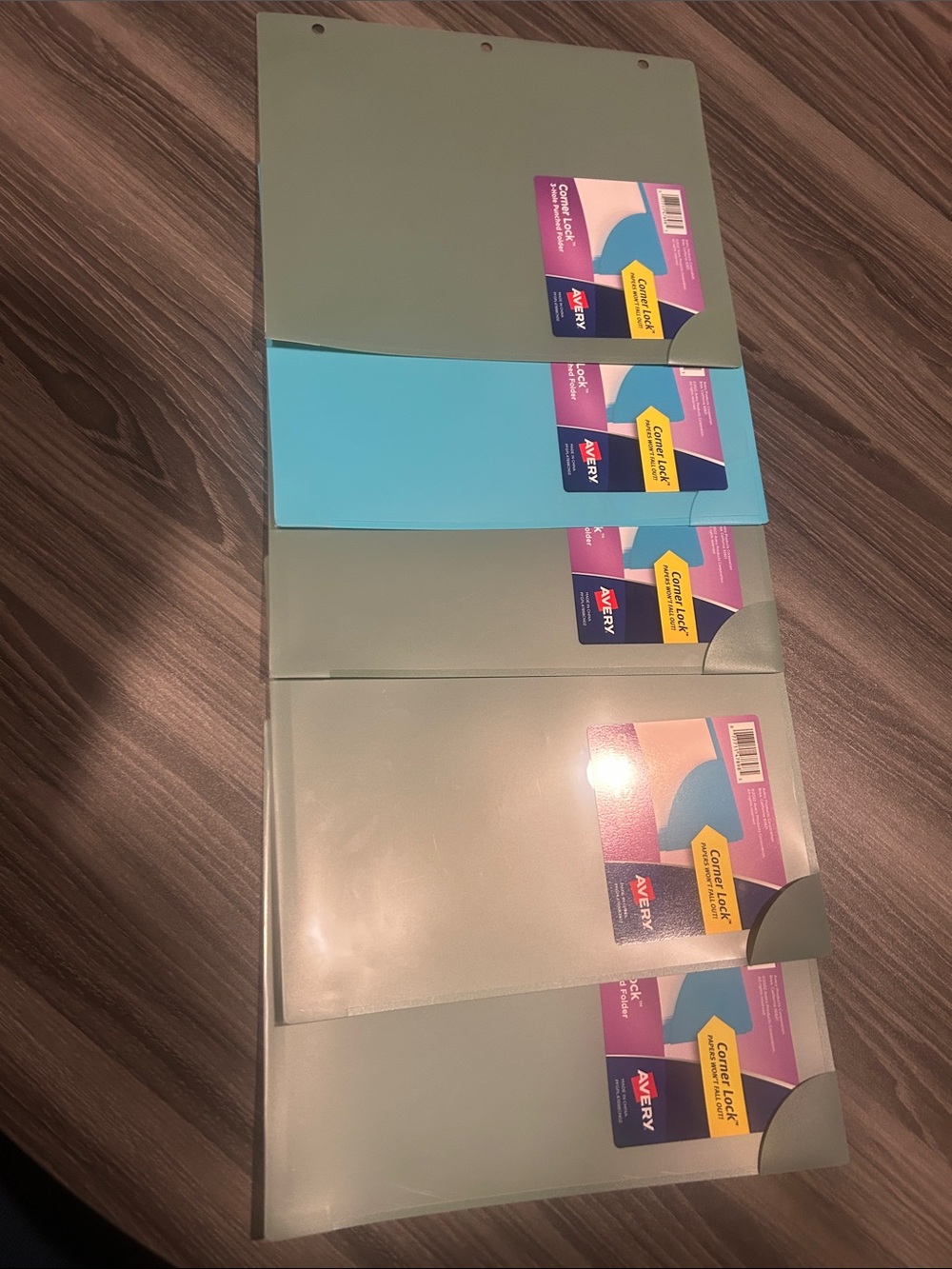 Avery Clip-Lock Folders in Mint Green and Aqua Blue